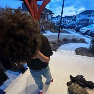 Meet your Posher, Marion